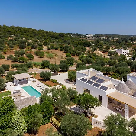 Monti - Elegant With Pool In Itria Valley