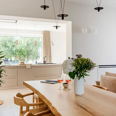 Monti - Elegant With Pool In Itria Valley